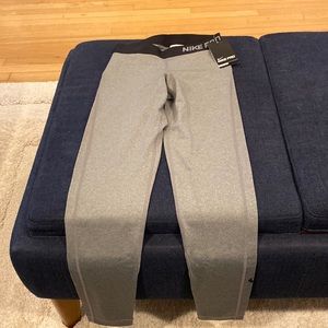 Nike Pro Dri Fit Leggings size small new with tag